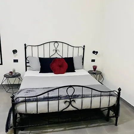 Figurari Napoli-2 Apartamento *